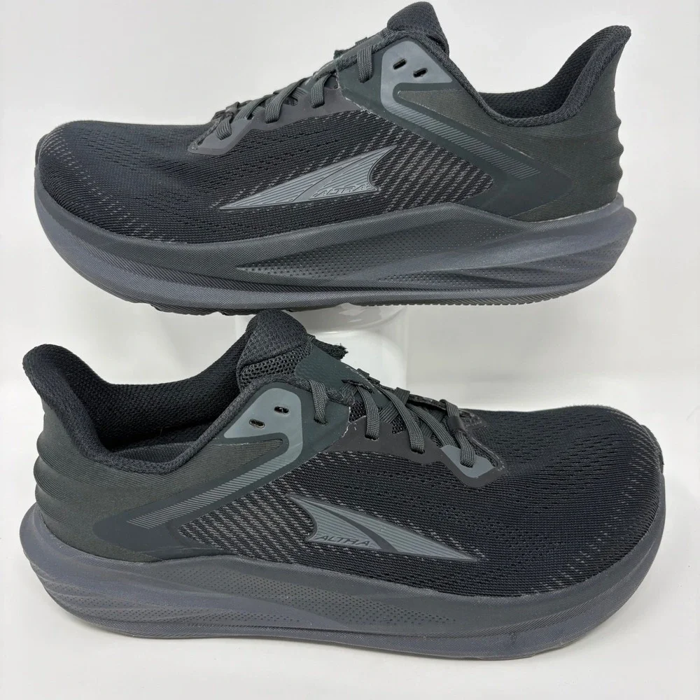 Altra Torin 8 Women's Size 9 Black Grey Athletic Running Shoes WORN ONCE